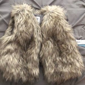Brand new with tags toddler faux fur vest